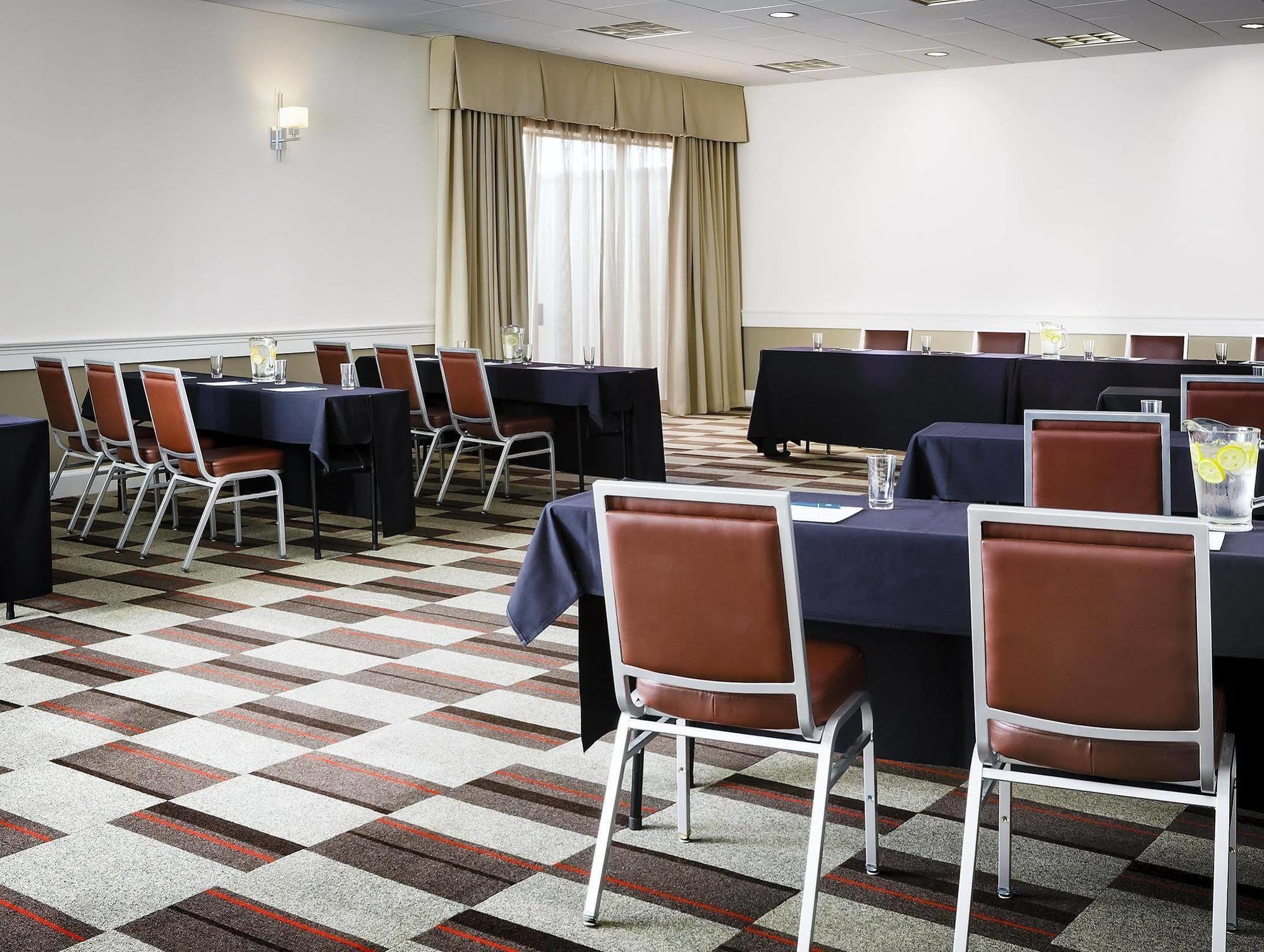 Four Points By Sheraton Houston Greenway Plaza Екстер'єр фото